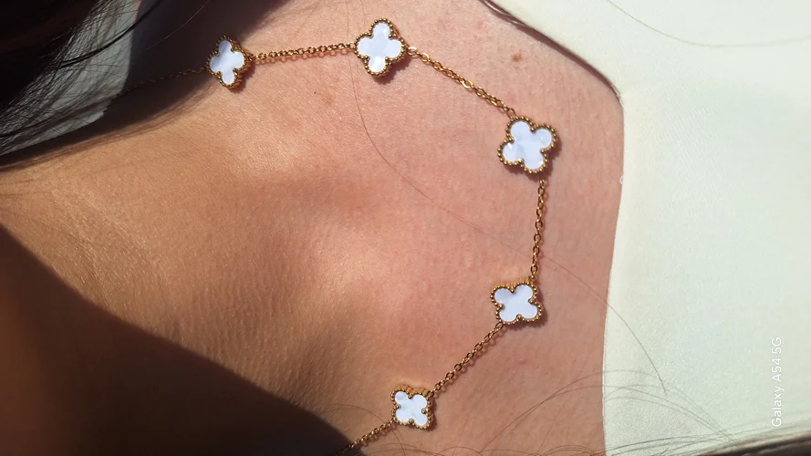 گردنبند ونکلیف