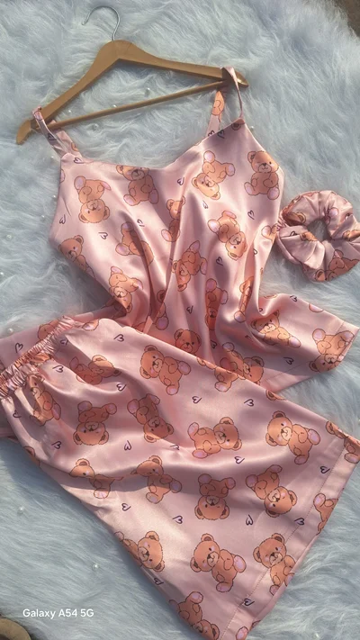 ست لباس خواب ساتن